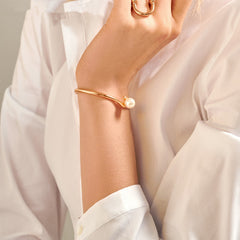 C-shaped adjustable opening bracelet